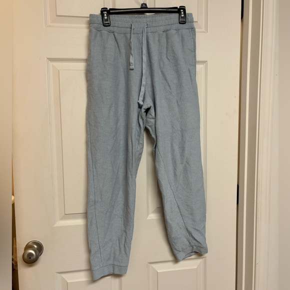 2 Piece Set - Picture 6 of 9